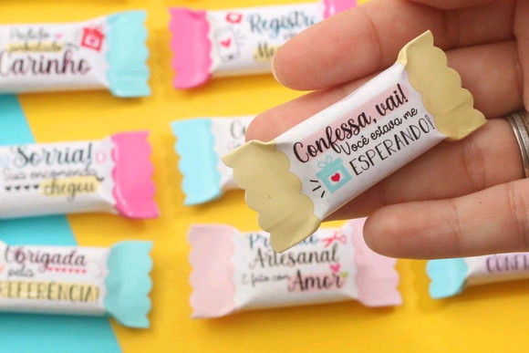 balas-personalizadas-com-cartao-um-mimo-pra-voce-lembrancinha-personalizada-1.jpg