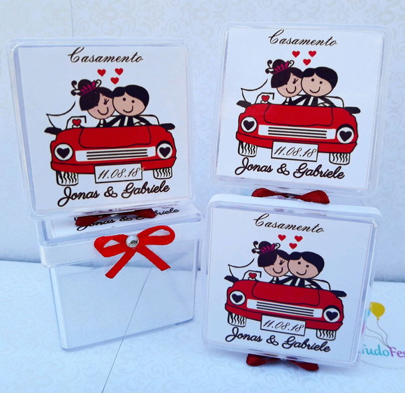 caixinha-acrilica-personalizada-casamento-lembrancinha-1.jpg